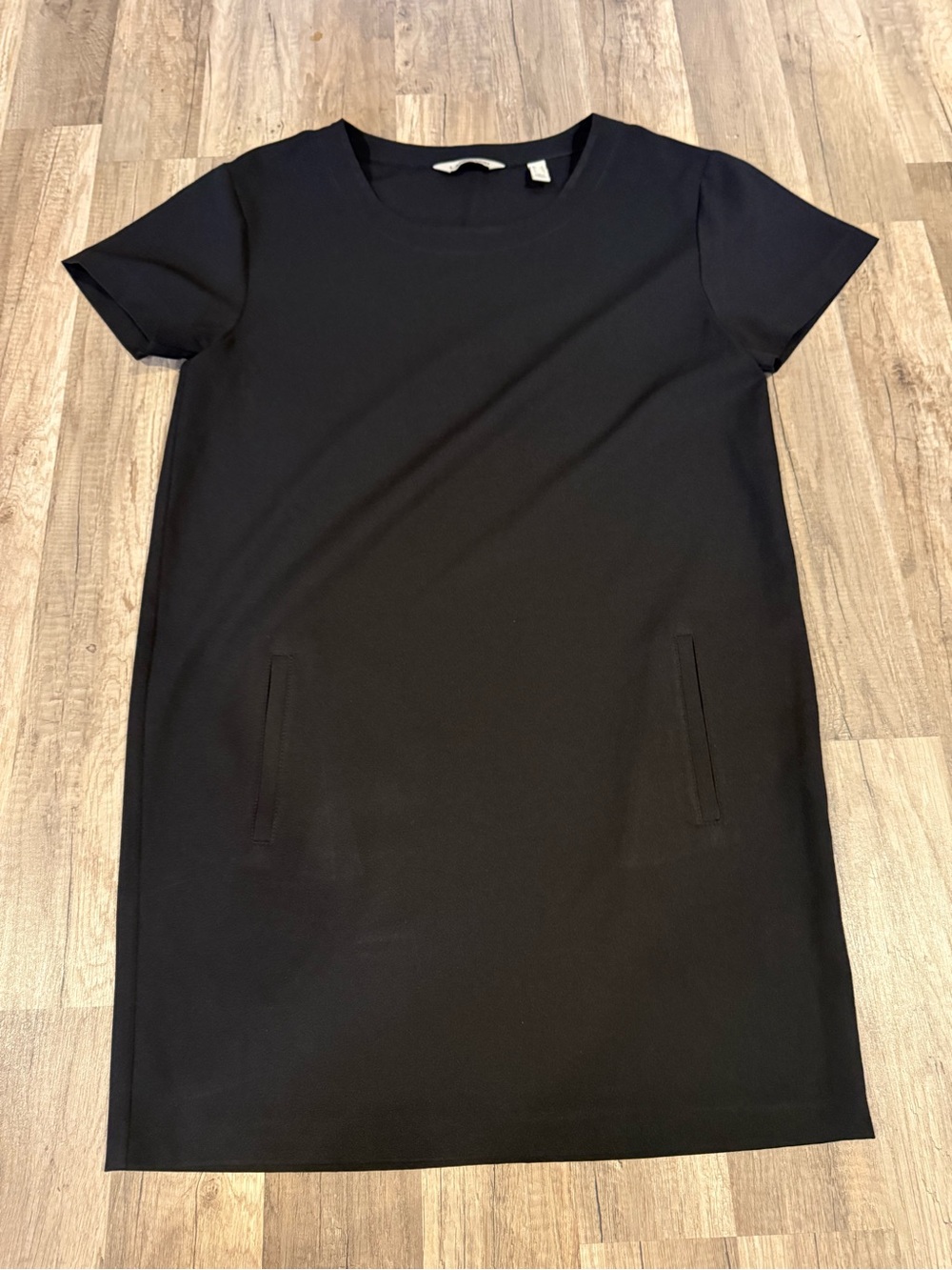 Lands' End Black Short-Sleeve Shift Mini Dress